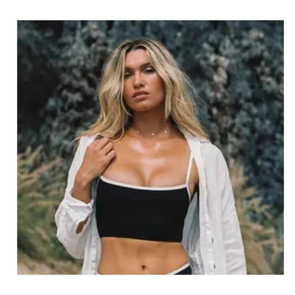 LSPACE Adalyn Contrast Trim Bikini Top Size XL - Picture 1 of 10